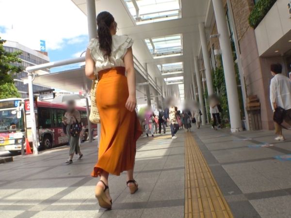 【高身長スレンダー美女の悶絶ナンパ】『久しぶりで感度MAX…』173cmの美脚お姉さんが声掛けに即応！ご無沙汰オマ●コに極太チンポをぶち込まれ、手マンで大量潮吹き！悶絶イキが止まらない！♡