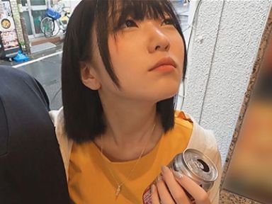 【黒髪清楚系彼女】『彼氏にしか見せられない…』スレンダー美人がカメラの前で大胆に！愛くるしい笑顔から、潮吹きしながら感じまくる痴態を大公開！♡