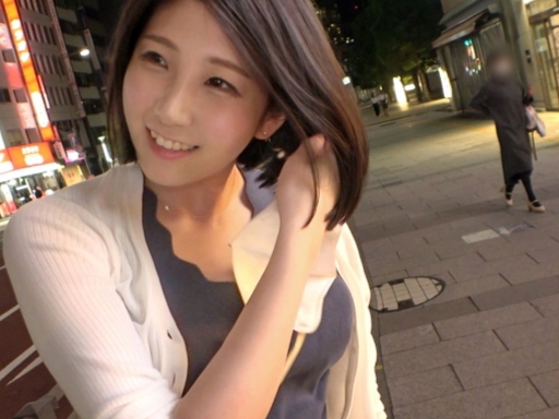 【巨乳ナンパ】上品なキャリアウーマンを口説き落とす！スーツを脱いだら隠れ巨乳おっぱいがポロリ♡ 仕事モードから一転、敏感ボディが男根に反応しちゃう！大人の色気とエロスが止まらない！！