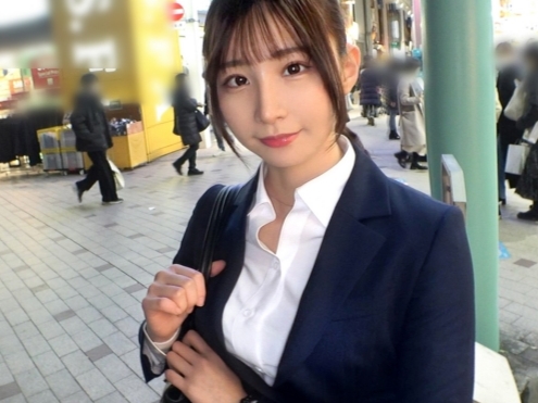 【黒パンストOLをナンパ即ハメ】スーツ姿の美脚OLをゲット！パンスト破いてむっちり美尻をバックから激突き！仕事帰りのストレスをチ○ポで吹き飛ばせ！