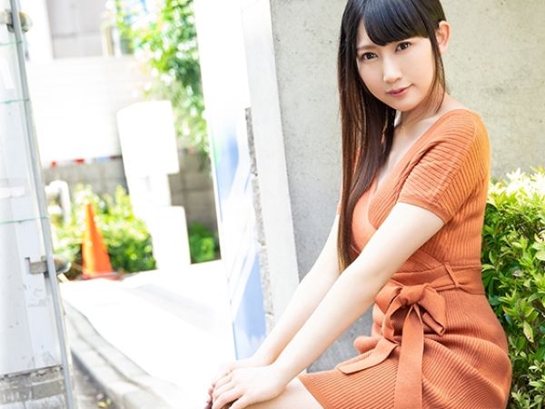 【アイドル級メイド】パイパン店員が素人宅でご奉仕プレイ！フェラから腰振りSEXまで、アイドル顔のメイドさんがエロすぎるサービス♡