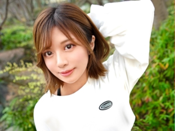 【朝から淫乱】『もう我慢できない…』セックス大好きな素人娘が寝起き即セックス！朝からエッチな気分でパコパコしまくり、喘ぎ声が止まらない！♡