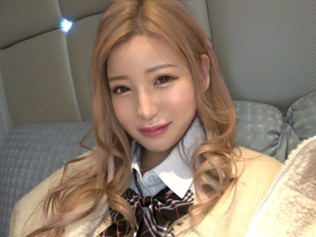 【美巨乳人妻の危険なバイト】『バレたら離婚されちゃう…』30代とは思えない美ボディの奥様が、高額報酬に釣られてエッチなマッサージ体験！旦那に内緒で他人棒を挿入され、感じまくる！♡