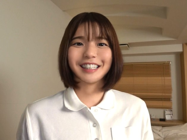 【あどけない美少女の巨乳を激揺れさせちゃう】『おっぱい気持ちいい…』無邪気な顔した美少女がハメられまくり！自慢の巨乳を揺らしながら喘ぎまくり、最後はおっぱいにぶっかけフィニッシュ！！