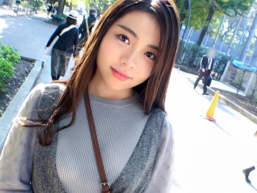 【美乳ナンパ】『えっ…ダメですよ…』上品で清楚なお姉さんが、街中で声をかけられ、キレイな美乳ボディを晒し、見知らぬ男の激しいピストンに感じまくる！！