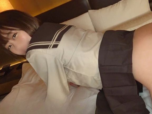 【部活美少女と危険日セックス】「えっ…生でするの？ダメだよ…」テニスで鍛えた引き締まったボディのJKを口説き落とし、無許可で生ハメ！部活で汗をかいたままのエロカワ女子に大量のザーメンぶっかけちゃう！