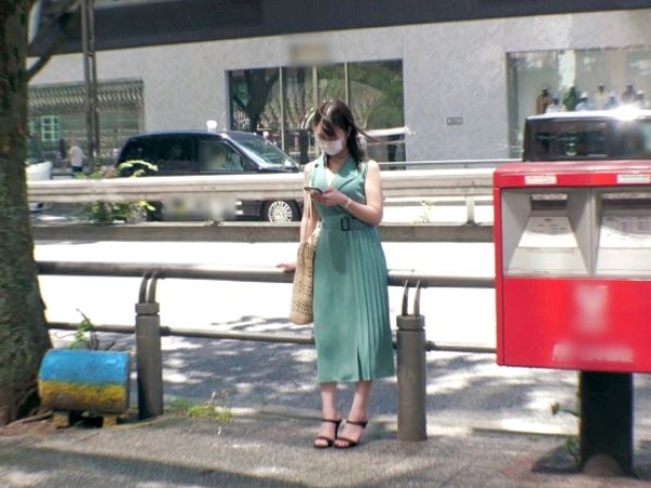 【巨乳人妻の不倫SEX】旦那の単身赴任で欲求不満爆発！久々の他人棒に貪りつく巨乳妻、禁断の快楽に溺れイキ乱れる！！♡